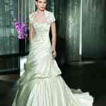 Abito con arricciamento sposa milano